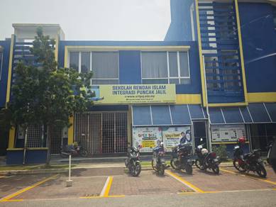 Shop lot For Sale in Seri Kembangan,SGR