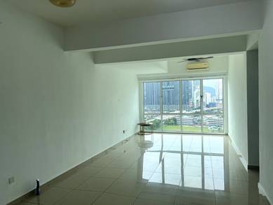 Condominium For Rent in D'Suria Condominium