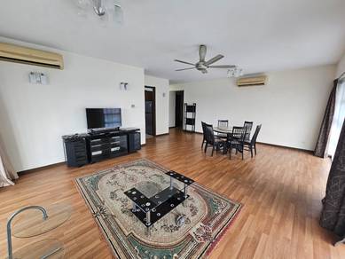 Condominium For Sale in Saujana Residency