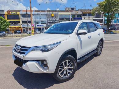 Toyota Fortuner V in Johor Bahru, JHR
