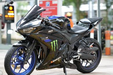 Yamaha R25
