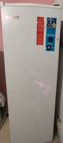 KHIND upright Frizer