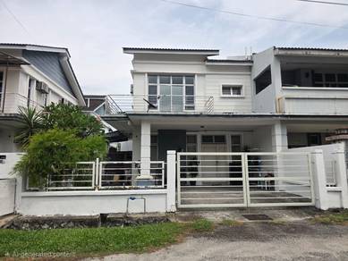 Semi-Detached House For Sale in Bandar Saujana Putra,SGR