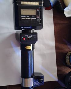 National PE381SG Flash c/w holder