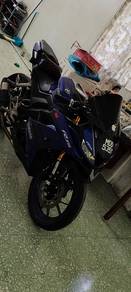Yamaha R15