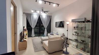 Condominium For Sale in Evoke Residence