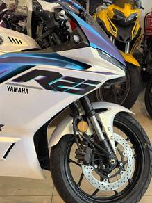Yamaha R25