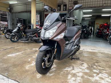 Sym JET14 200