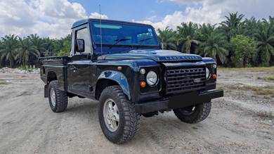 Land Rover Defender 110 STATION WAGON in Kepong, KUL