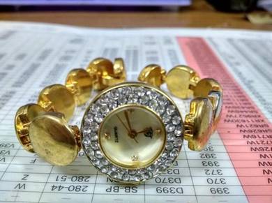 Original GQ lady watch