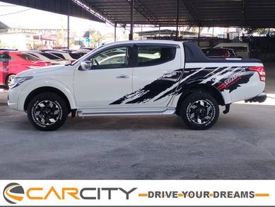 Mitsubishi Triton VGT A/T PREMIUM in Kota Kinabalu, SBH