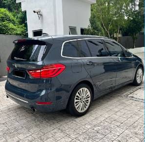 BMW 220i 20i GRAN TOURER (LUXURY) in Mont Kiara, KUL