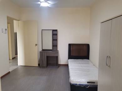 Condominium For Rent in Sri Intan 1