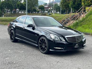 Mercedes Benz E250 250 CGI AMG SPEC in Batu Pahat, JHR