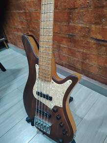 Carvin Sb5001 bass guitar for sale