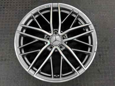 Original Mercedes Benz W206 C43 19inch AMG Rim