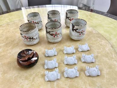 A sets of Japanese ceramic set