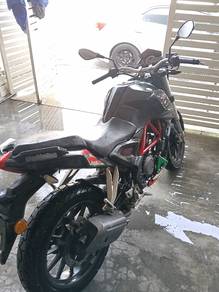 Benelli TNT 25