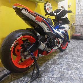 Yamaha Y15ZR