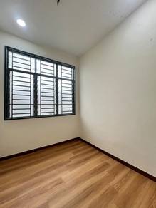 Flat For Sale in Perumahan Rakyat Lima Kedai