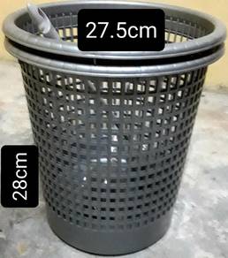 Basket & umbrella holder