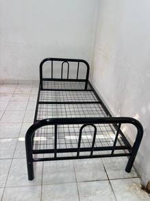 kerusi single besi