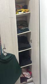 Almari Ikea