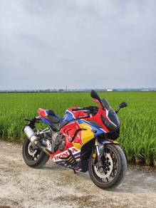 Honda CBR650R
