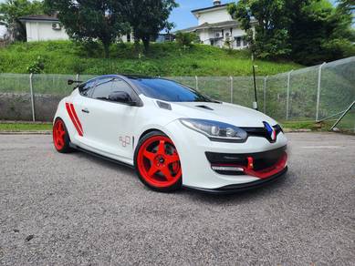Renault Megane RS 275 TROPHY-R in Rawang, SGR