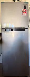 Samsung Refrigerator RT22FARADSA