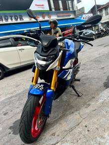 BMW G 310 R