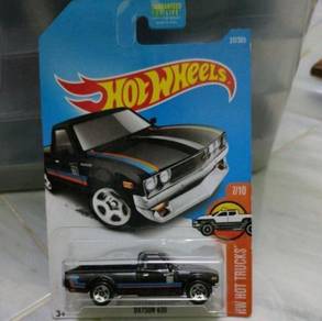 Hotwheels Black Datsun 620 US Card
