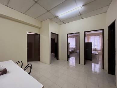 Room in Shah Alam, SGR