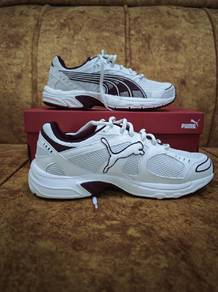 Puma axis trainer