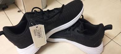 Letgo sport shoes Puma 
