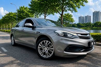 Proton Perdana 2.0L in Seri Kembangan, SGR