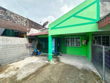 1-storey Terraced House For Sale in Banting,SGR