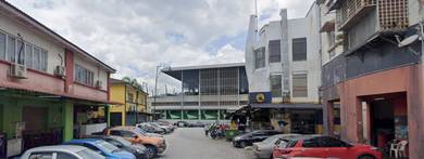 Shop lot For Rent in Damansara Damai,SGR