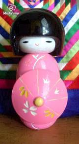 Japanese Doll - Height 4 1/2 inches (New)
