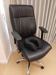office chair (half leather)