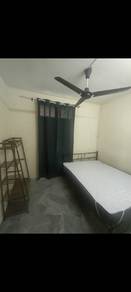 Room in Shah Alam, SGR