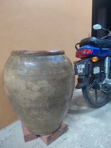 Tempayan besar 