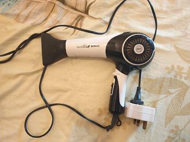 Hair straightene