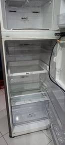 Samsung Double Door fridge 250L