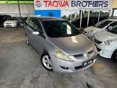 Mitsubishi Grandis in Senai, JHR
