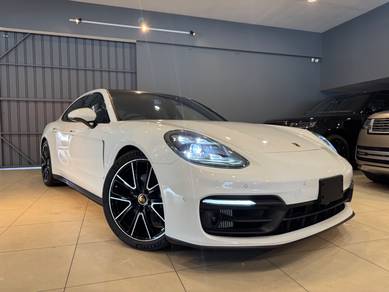Porsche Panamera 4S in Petaling Jaya, SGR