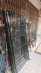 Black Steel Frame Double Decker Bed TF770