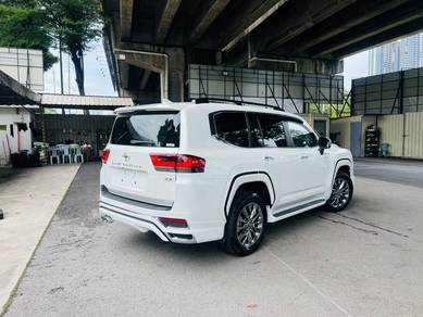 Toyota Land Cruiser 300 ZX in Cheras, KUL