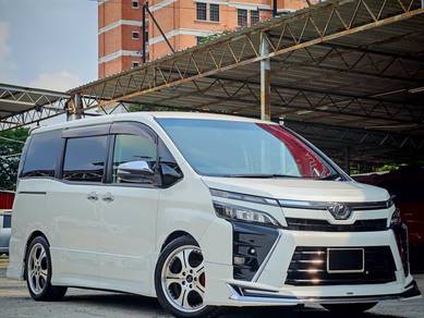 Toyota Voxy ZS GS in Serdang, SGR
