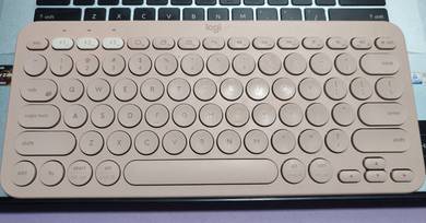Logitech K380 Multi-Device Bluetooth Keyboard Pink